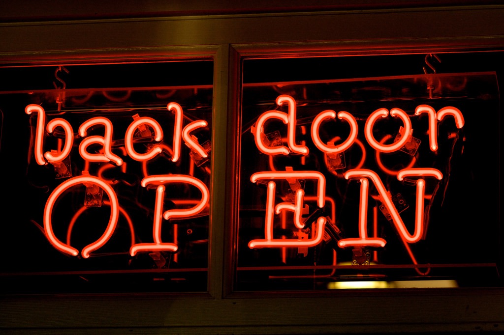 Backdoor writing image